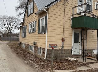 108 N Division St, Sumner, IA 50674