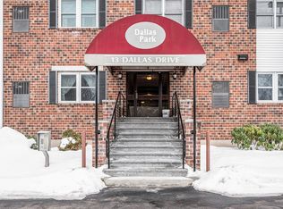 13 Dallas Dr APT 107, Dracut, MA 01826