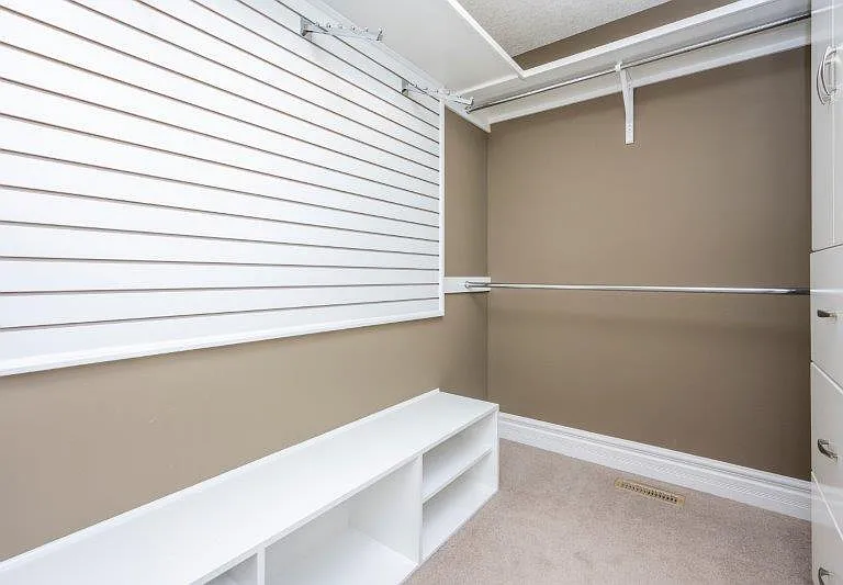 61 Simcrest Grv SW — Photo 24