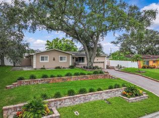 1165 Nelson St, Dunedin, FL 34698