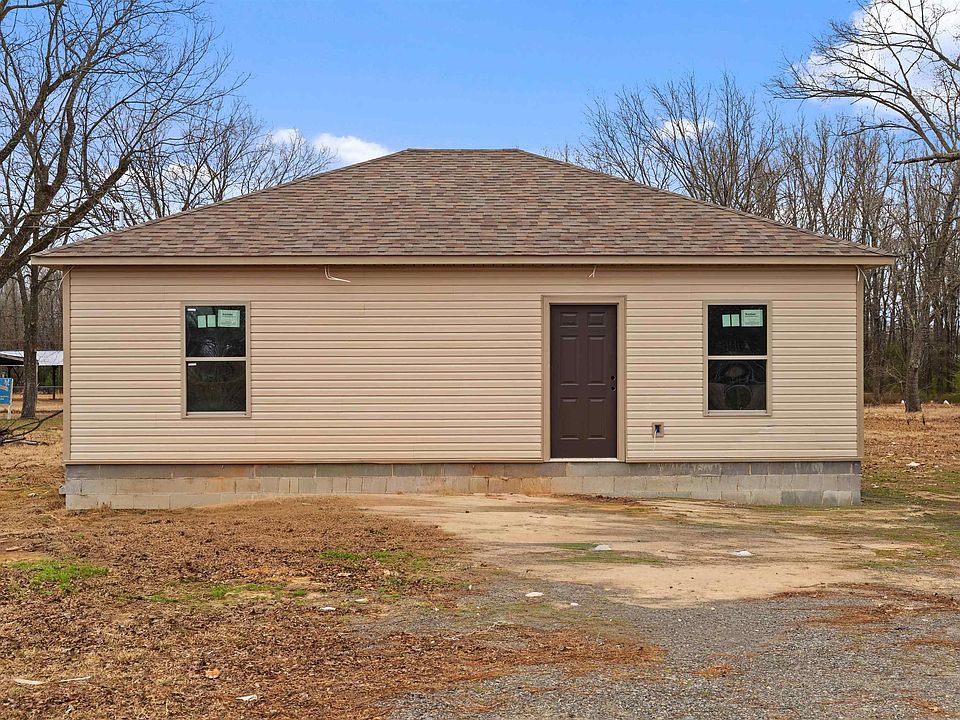 1st image of 105 Walker St