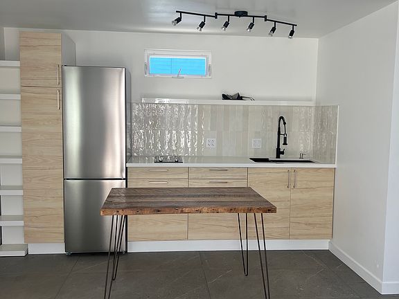 3rd image of 4174 Utah St #2