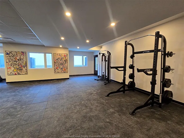 4400 Laurier Pkwy #273 — Photo 36