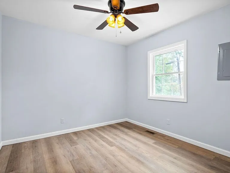 813 Central Ave #813 — Photo 14