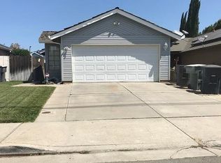 195 W Clover Rd, Tracy, CA 95376