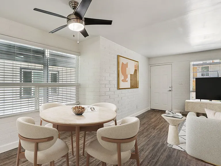 The Wexler Apartments — Photo 44