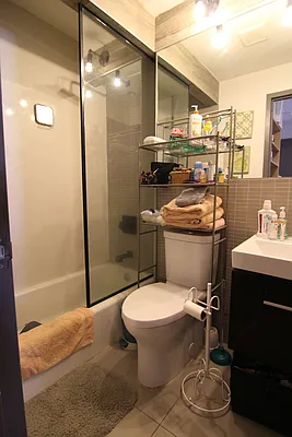 Rented by Nooklyn NYC LLC | media 30