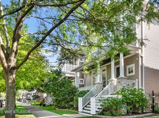 3709 N Sacramento Ave, Chicago, IL 60618
