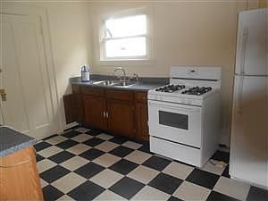 2nd image of 814 Kirbert Ave APT 1