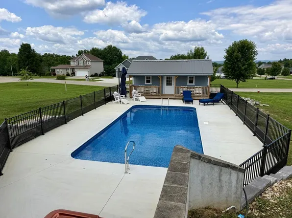 97 Trinity Ln, Piketon, OH 45661