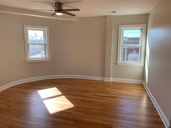 3rd image of 5901 Hamilton Ave #4