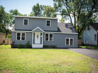 1035 Bill Rd, Schenectady, NY 12303