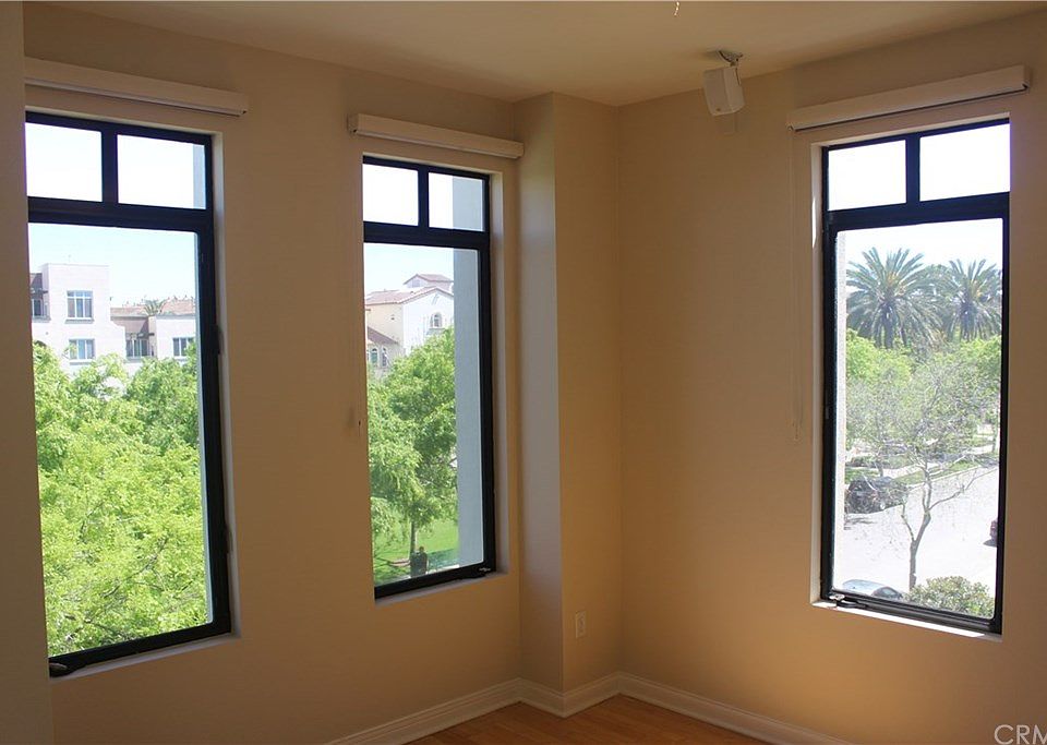 1st image of 5625 Crescent Park W APT 304