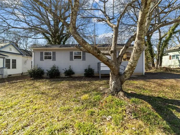 822 Fairview St, High Point, NC 27260