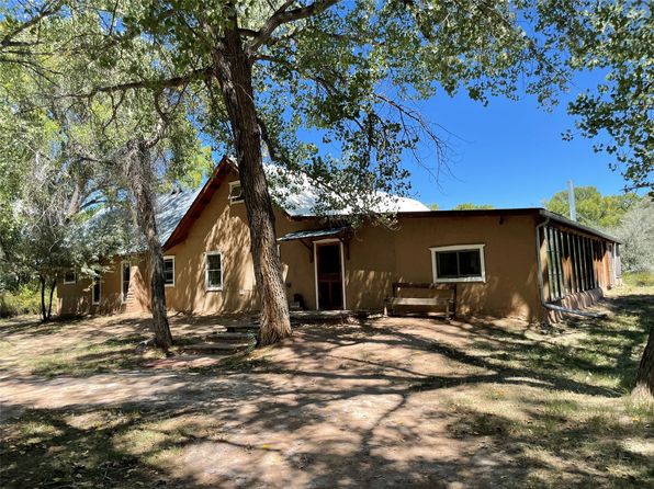 42 Private Dr #1622, Abiquiu, NM 87510