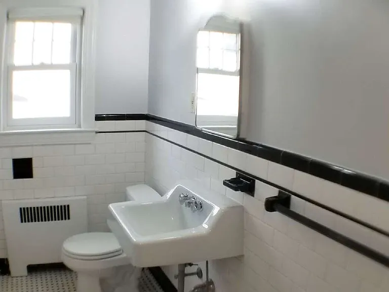 192 Holbrook Rd #4 — Photo 15