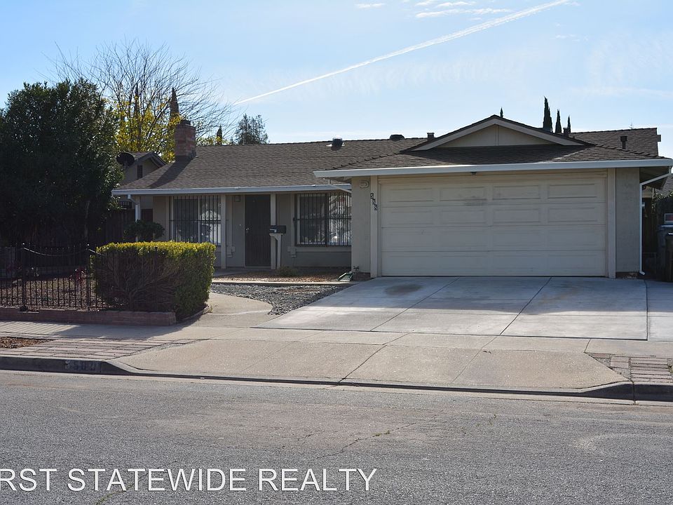 1st image of 588 Elmbrook Way