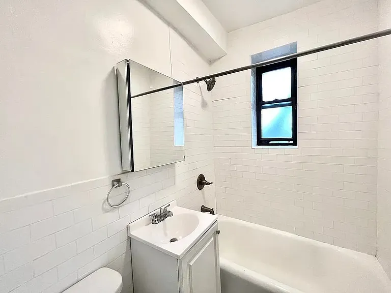 37-25 81st St #255H — Photo 7