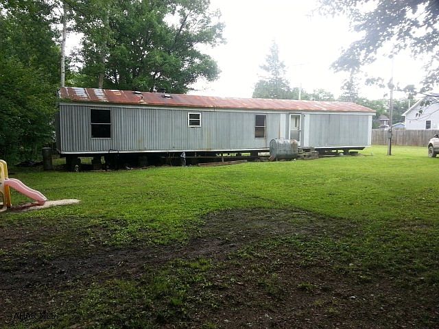 2nd image of 622 N 14th St