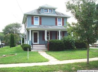 12 Vredenburgh Ave, Freehold, NJ 07728