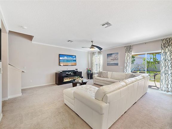 4th image of 2720 Monticello Way