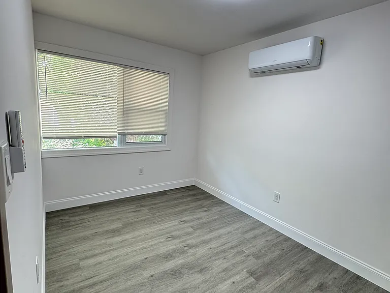 836 Richmond Rd #1F — Photo 6