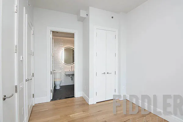 Rented by The KCI Group | media 72