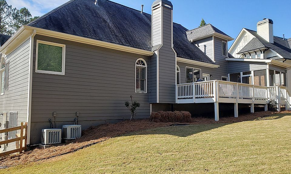 2nd image of 165 Hanover Dr