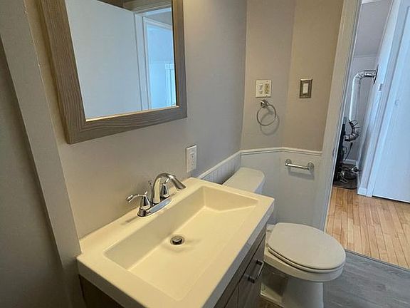 5th image of 12 Cumberland St Unit 3