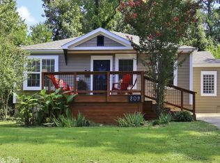 209 Englewood Rd, Cammack Village, AR 72207