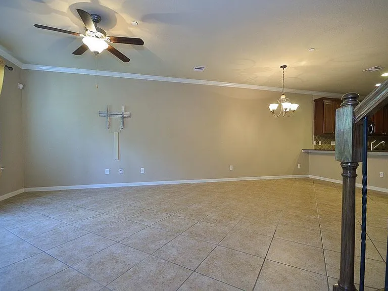 7 Umbria Ln — Photo 7