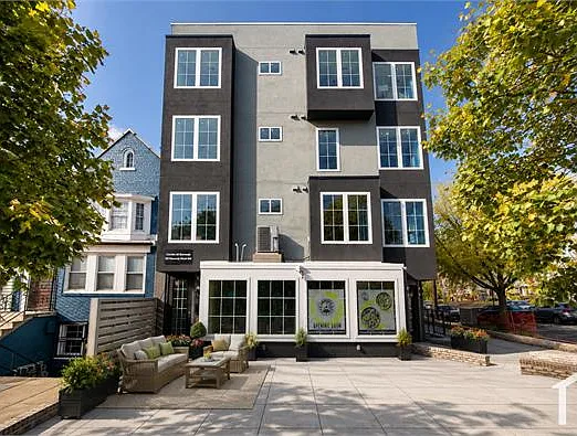 201 Kennedy St NW #1 — Photo 12