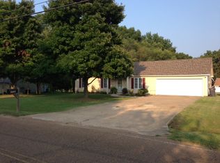 1732 Portersville Rd, Atoka, TN 38004