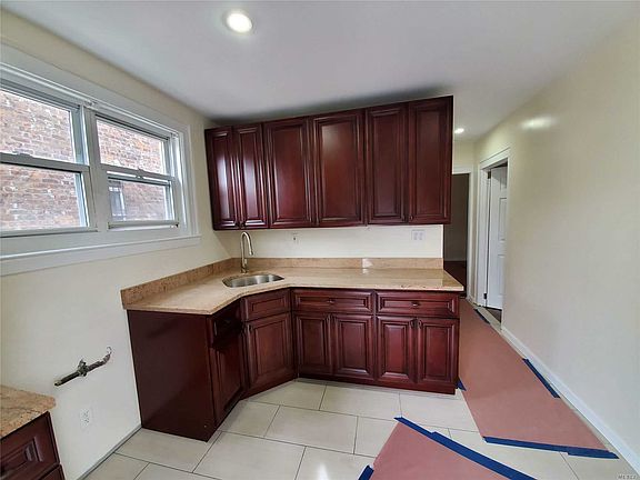2nd image of 3126 101st St