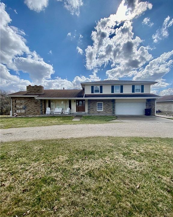 1st image of 46518 W Almar Ln