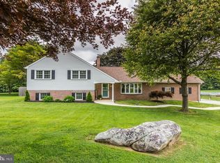 16 Gloucester Dr, Downingtown, PA 19335