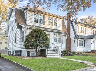 14 Hillcrest Ter, East Orange, NJ 07018
