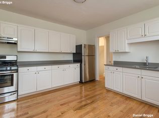 5 Walnut Ter #2F, Newton, MA 02460