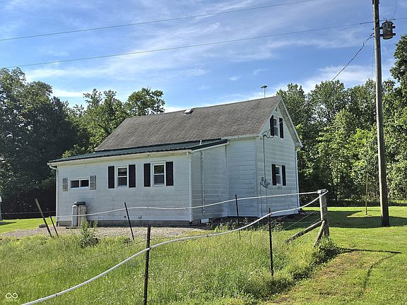 3rd image of 9508 E County Road 640 N