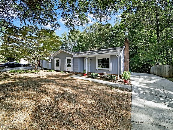 2nd image of 8415 Huntdale Ct