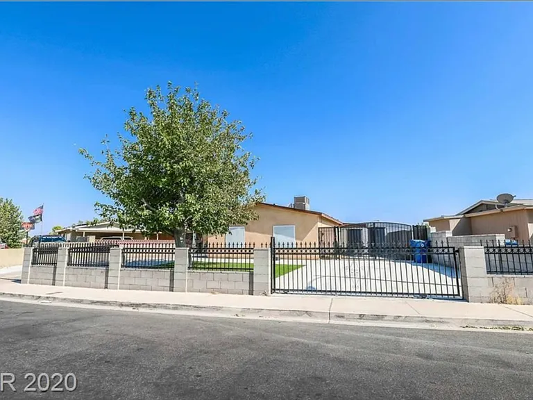 3462 Myrtle Ave — Photo 22