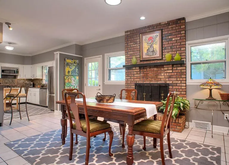 4261 Waymar Dr — Photo 4