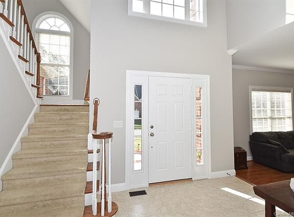 5th image of 7115 Edenderry Dr