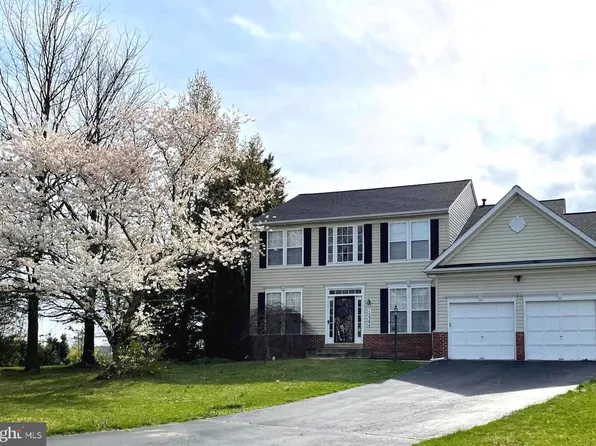 15384 Tina Ln, Woodbridge, VA 22193