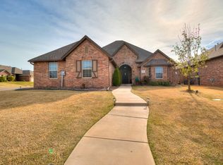 3804 Normandy Rd, Edmond, OK 73013
