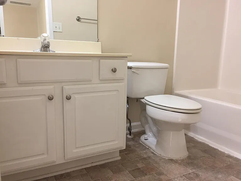400 Creek Manor Way — Photo 14