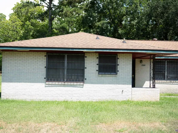 8476 Sharon Hills Blvd, Baton Rouge, LA 70811