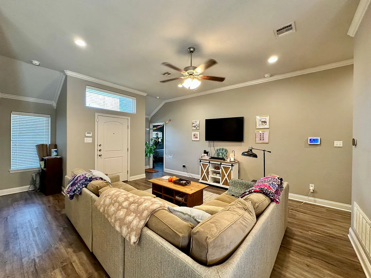 Move-In Ready Private Rooms Available Now! — Photo 3