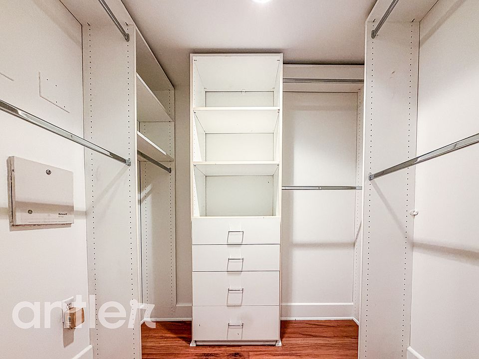 1st image of 834 N Edinburgh Ave #W108