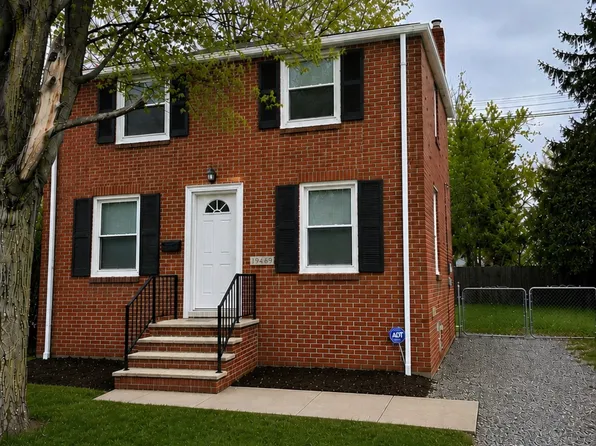 19409 Cherokee Ave, Cleveland, OH 44119